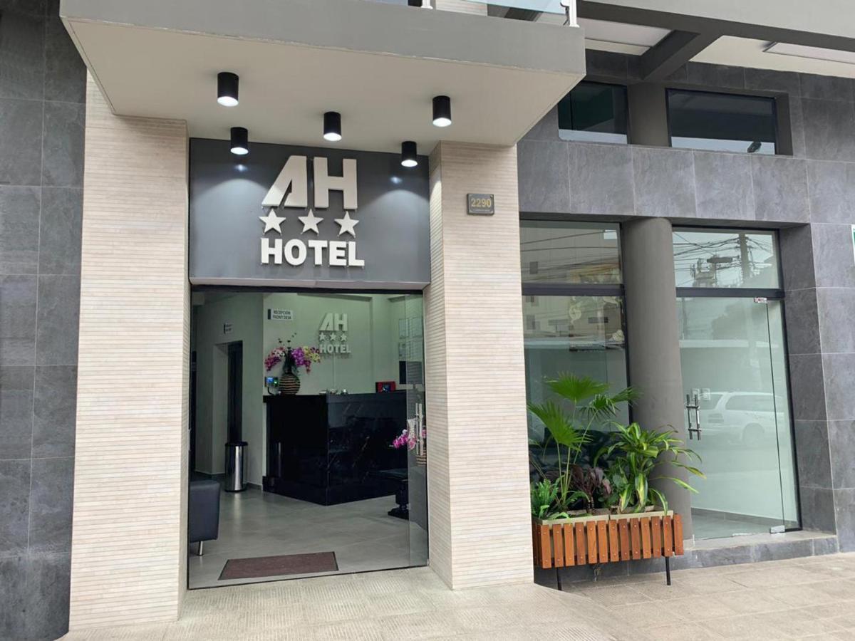 Ah Hotel Santa Cruz de La Sierra Exterior photo